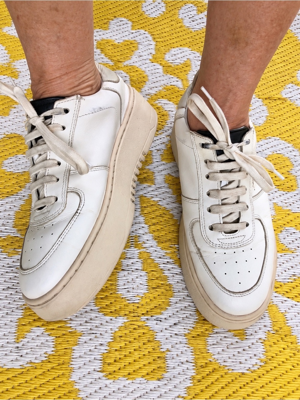 Axel Arigato Orbit Platform Sneakers White Beige EU 39 Men’s 7 Women’s 8.5